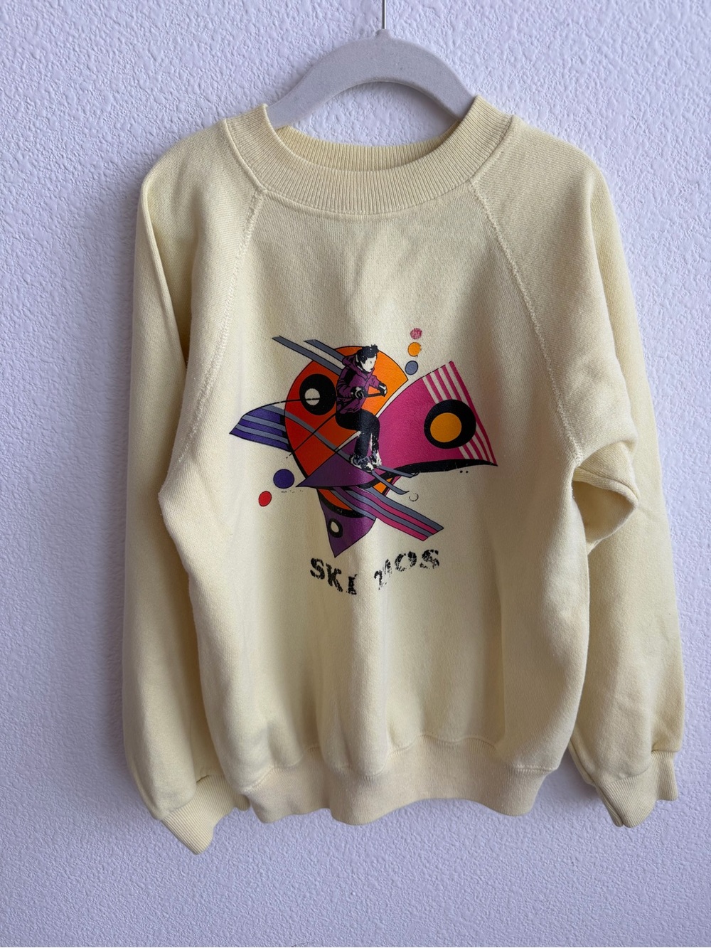Vintage Ski Taos Kids Sweatshirt Medium 10-12 Snow Skiing Crewneck